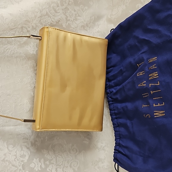 Stuart Weitzman Gold Evening Shoulder Bag. - Picture 10 of 11
